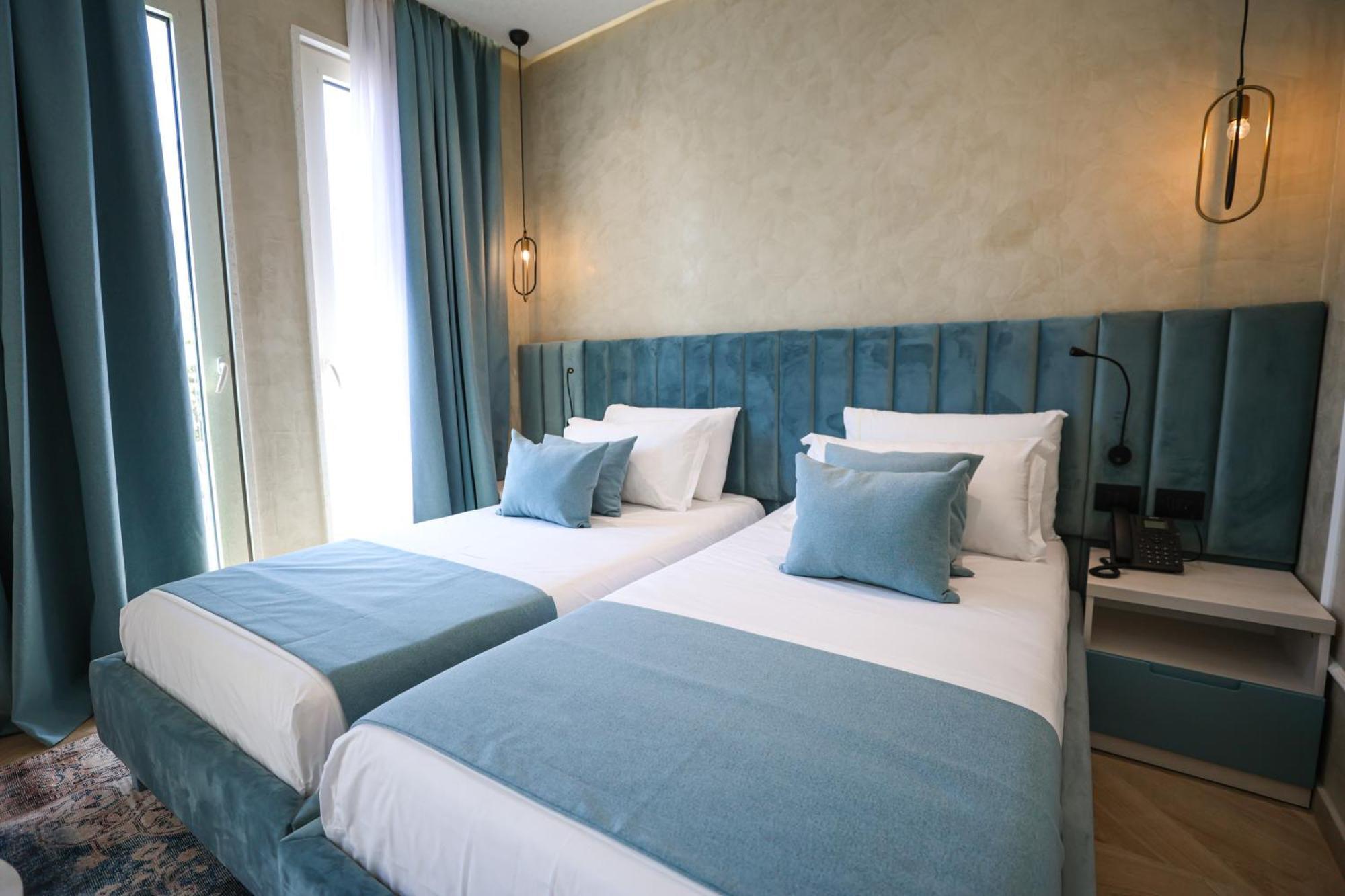 Hotel Plaza Berat Eksteriør bilde
