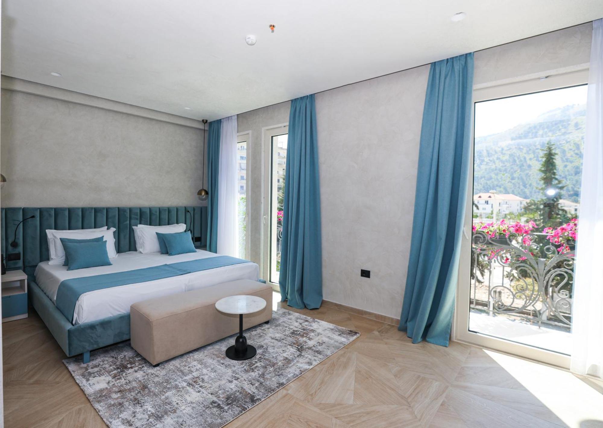 Hotel Plaza Berat Eksteriør bilde