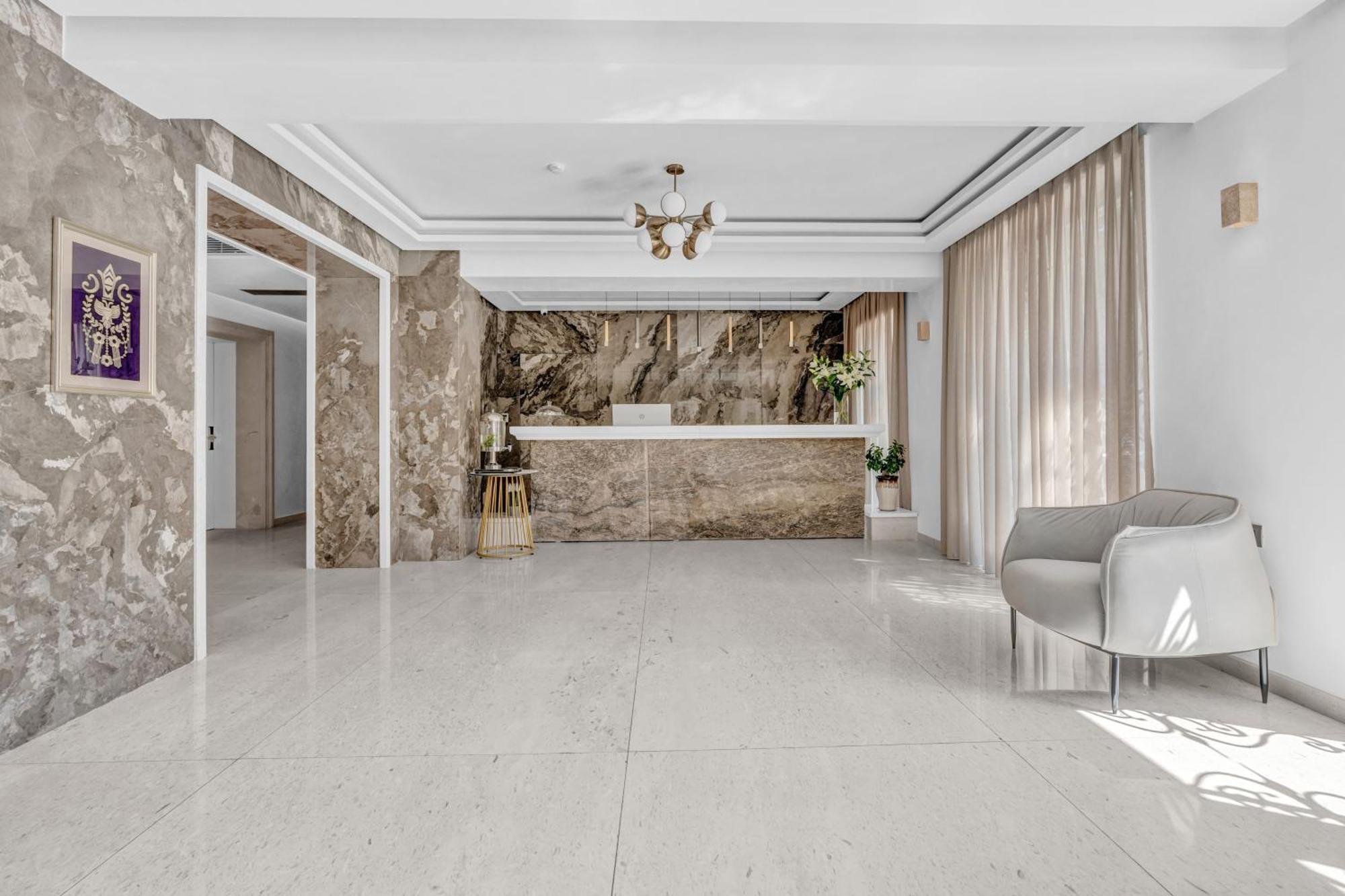 Hotel Plaza Berat Eksteriør bilde