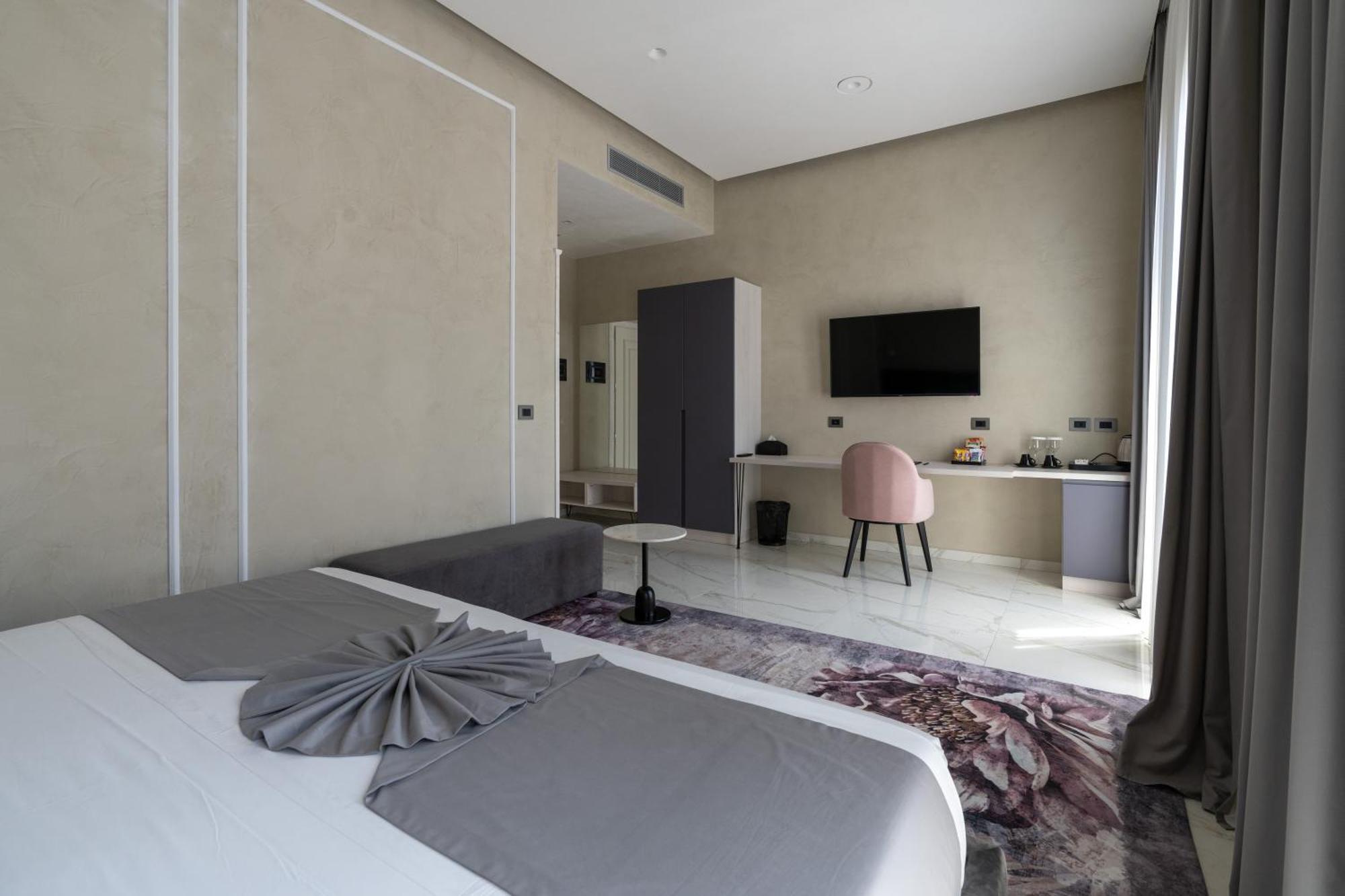 Hotel Plaza Berat Eksteriør bilde
