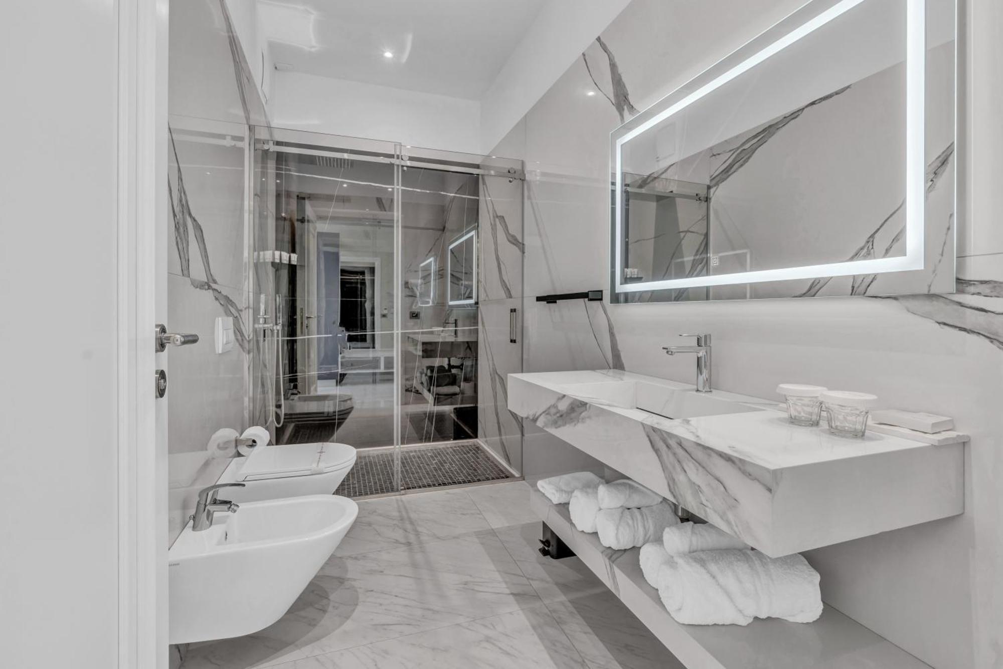Hotel Plaza Berat Eksteriør bilde