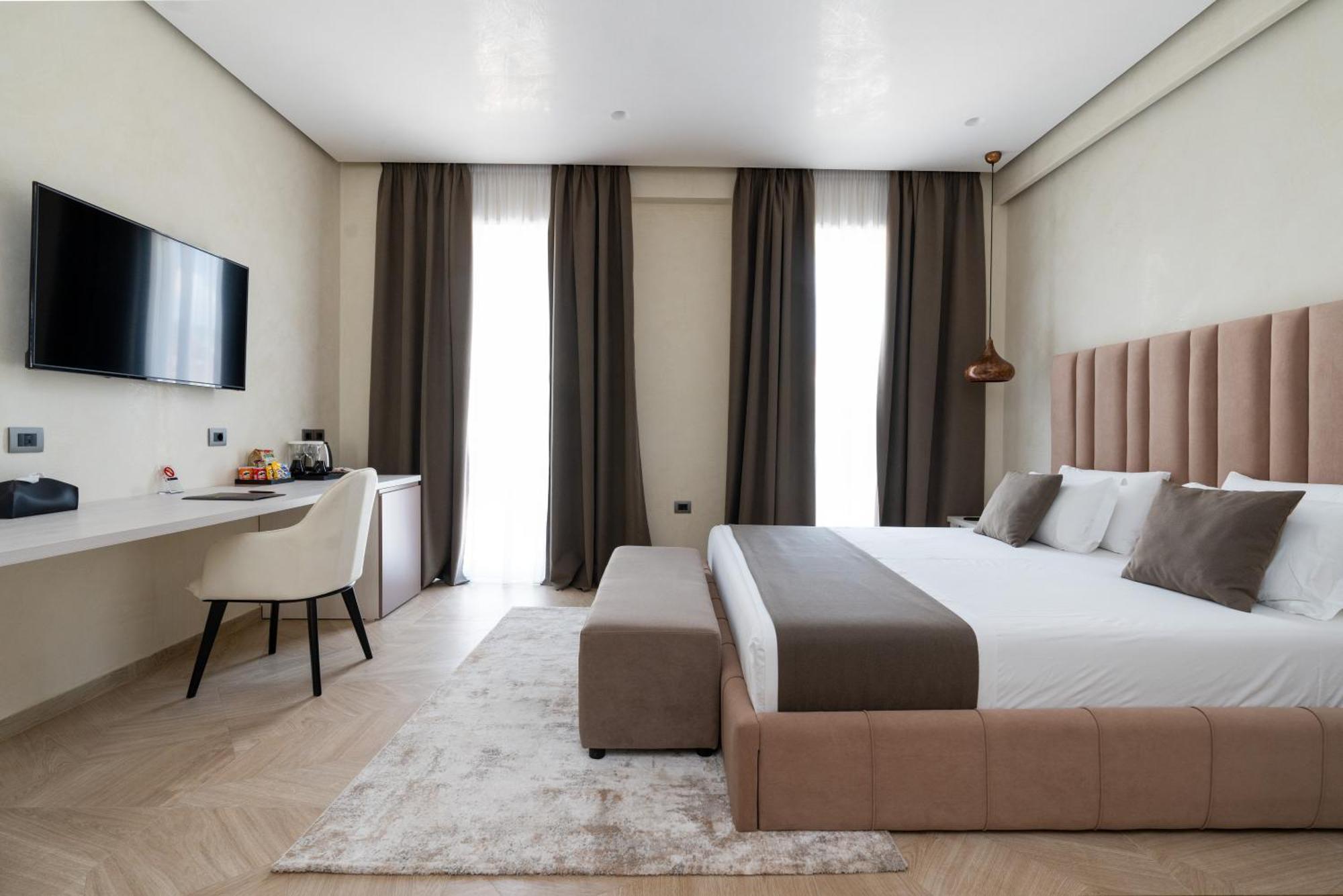 Hotel Plaza Berat Eksteriør bilde